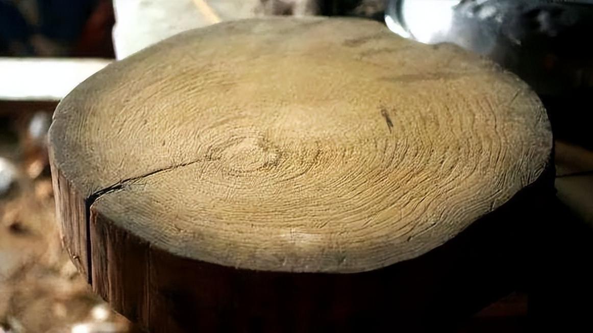 菜板发黑发霉怎么办？老保姆支个招，菜板立马变得干净如新