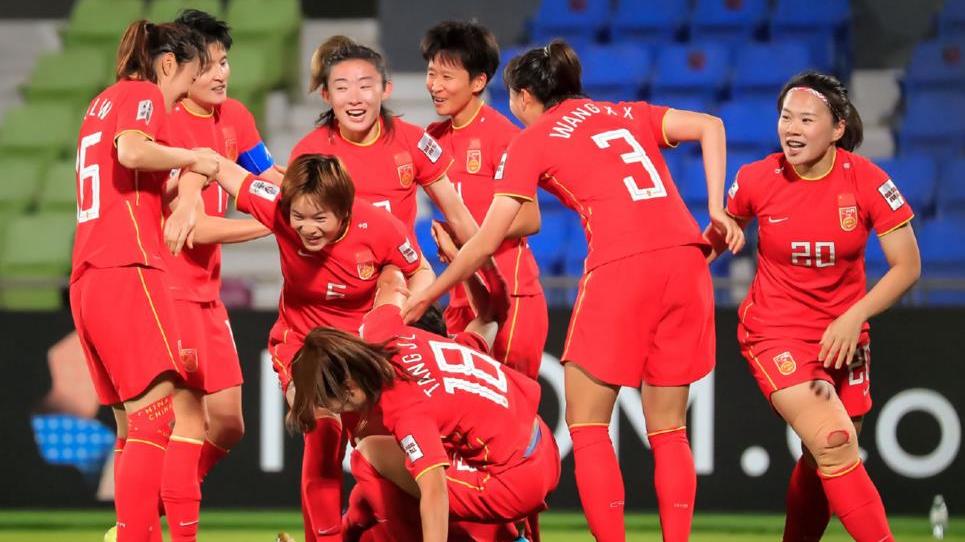 中国女足|119分钟绝平，点球4-3！亚洲杯奇迹一战：中国女足翻盘，晋级决赛