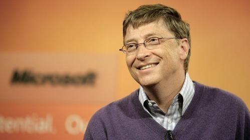 英特尔|网友询问比尔·盖茨用什么手机？本人回应：三星Galaxy Z Fold3