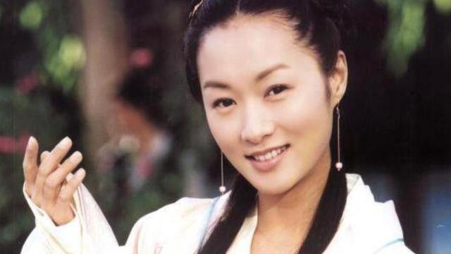 郑家榆|郑家榆重提与孙耀威恋情，称对方没分手就消失，历时五年走出情伤