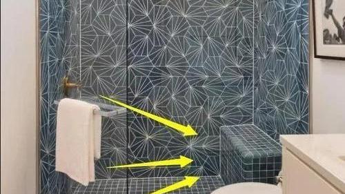 淋浴房还可以坐着洗澡，一开始很不理解，装修后才发现太实用了！