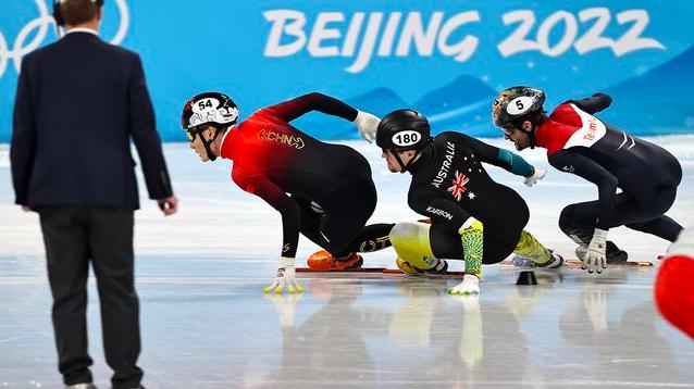 韩国队|事态升级！中国短道夺金 韩国代表团不满裁判判罚：举行紧急新闻发布会
