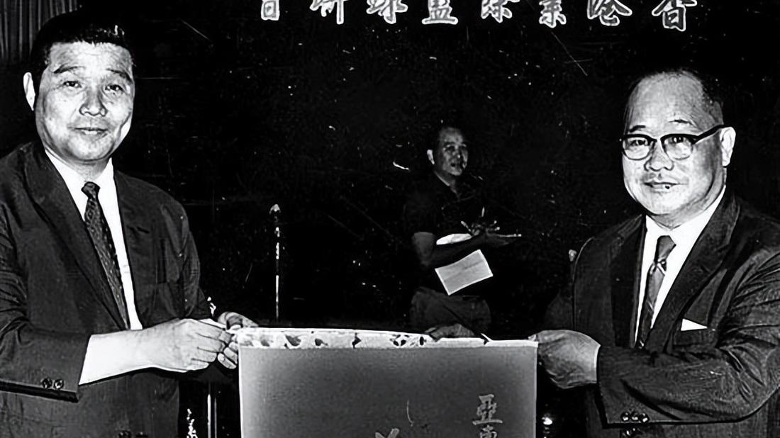 刘德华|都是演“五亿探长”，刘德华、梁家辉、曾江放一起，差距就能看出来了