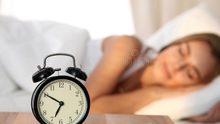 发型|女人不想成为“黄脸婆”，请坚持这几个习惯，就算老了也很迷人