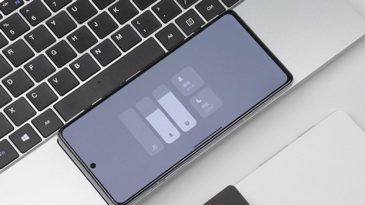 微软|跑分72万+5160mAh电池+天玑1200，12+256GB跌至1899元，加速清仓了