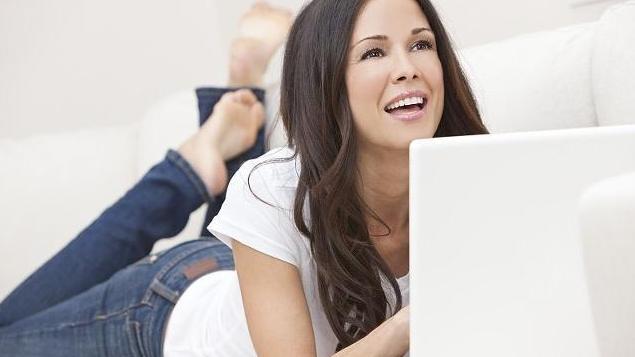 坚果|“不易衰老”的女性，一般会有3个共同点，不妨自测一下！