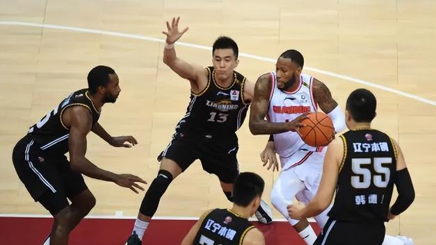 北京男篮|辽宁功勋名将有望离队！杨鸣对他无法容忍，下一站或投奔北京首钢