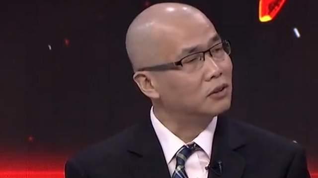 马德兴|马德兴再次怒批归化：安排洛国富和阿兰2人首发是不负责任！