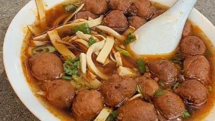 发糕|山东4代人卖百年小吃，6元一碗没有肉，当地人吃不腻外地人不敢吃