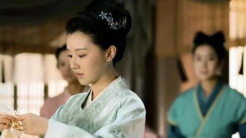 徐克|《知否》原著：华兰给公公纳妾的背后，藏着明兰为长姐最狠的反击