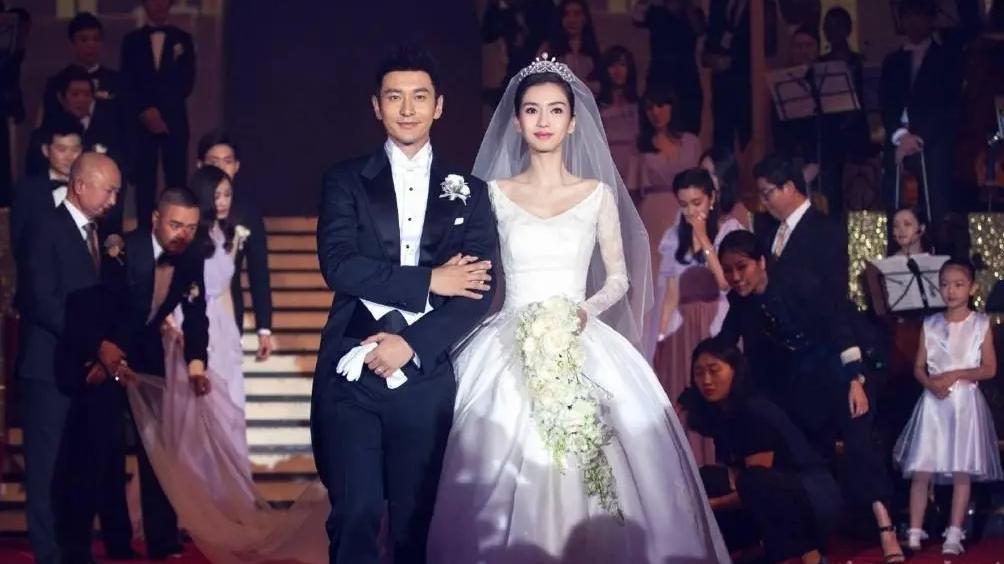 Angelababy|离开黄晓明的杨颖，32岁的昔日综艺一姐，在事业瓶颈前很无力