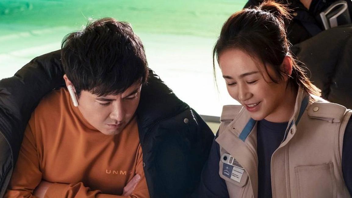 独行月球|耗资6亿，点映票房破8000万，沈腾一出手，就给国产片带来王炸