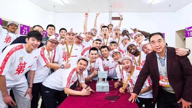 辽宁男篮|官宣走人！29岁悍将和郭艾伦同时进辽篮，7年时光仅出战8场拿11分