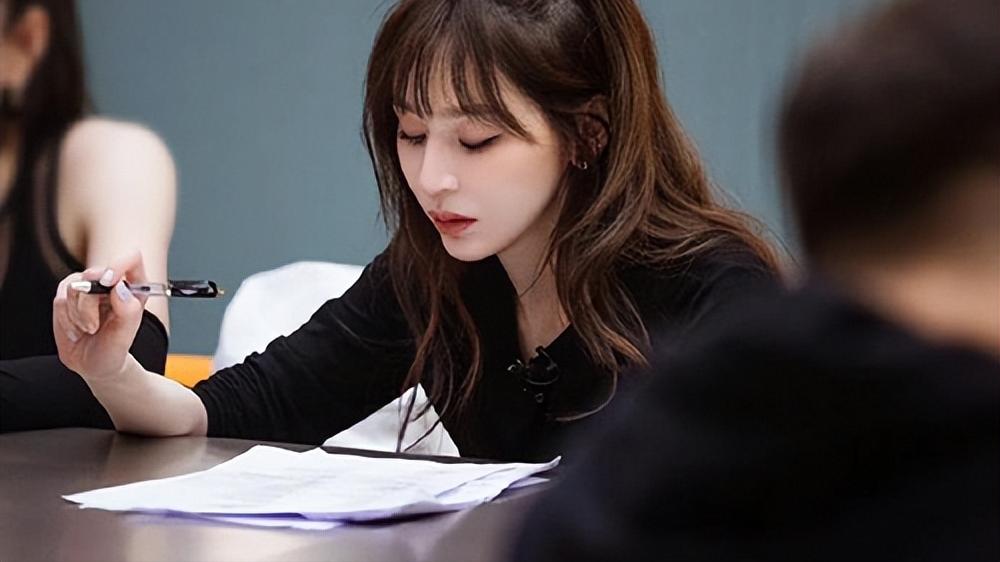 传家|王心凌，真是《浪姐3》的“解药”？