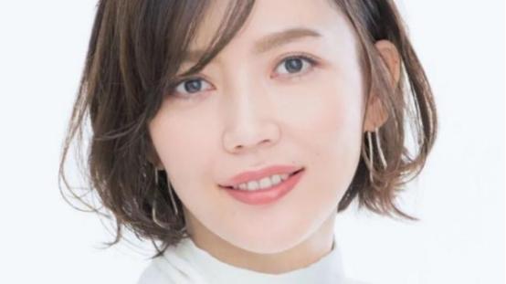 发型 中年女性怎样选择合适自己的发型？只有选对了才显年轻！