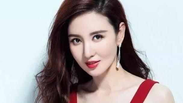 张萌|女星张萌晒减肥食谱，一周瘦五斤，身材好似少女