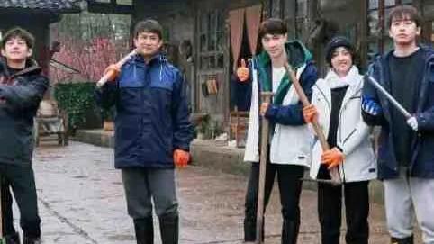 黄磊|《向往的生活6》下周录制，蘑菇屋建在海上，飞行嘉宾疑似已确定