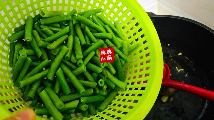 食材|拌饭超好吃的家常菜，孩子吃过一次，现在隔三差五自己要着吃