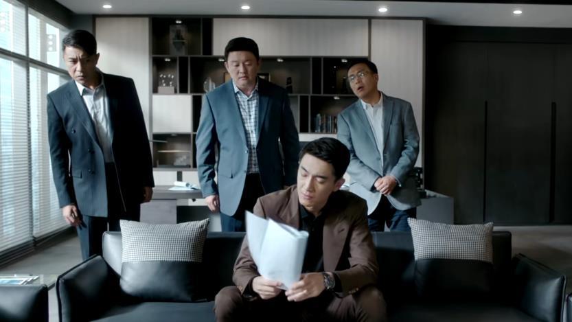 秘书|《请叫我总监》：放弃高薪、坚决辞职，宁檬到底为了什么？