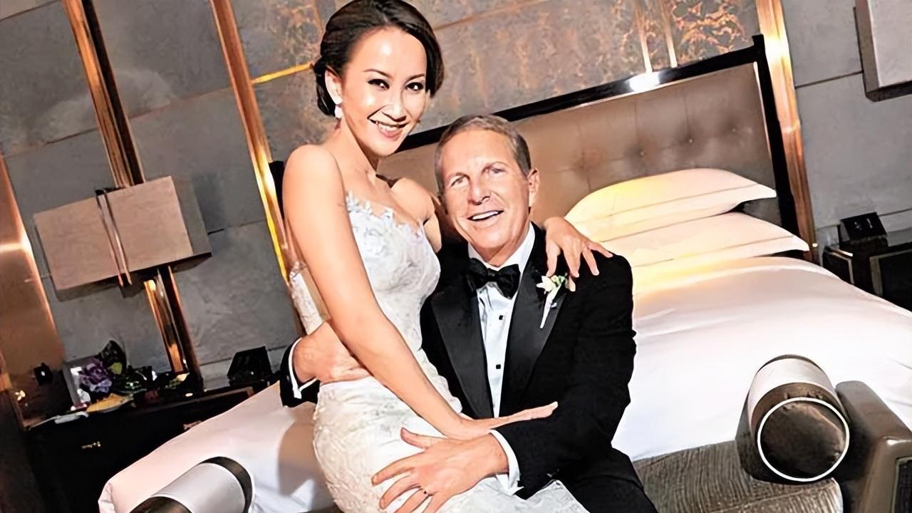 李玟|47岁的李玟大秀舞姿，狂野又妩媚，曾做9次试管婴儿都以失败告终