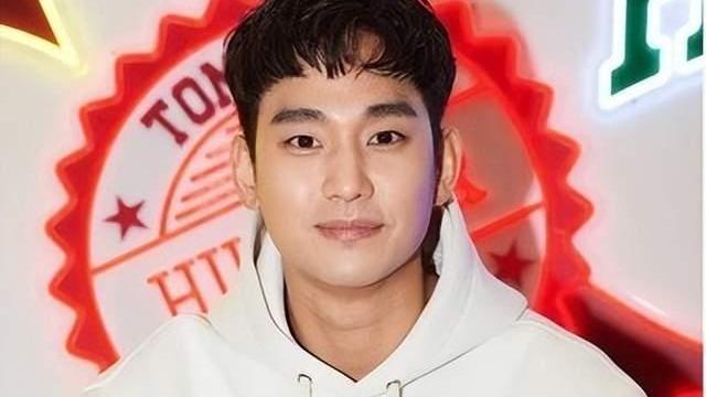 宋江|昔日少女大肿脸变猪刚鬣，韩国是空气中弥漫着酵母吧