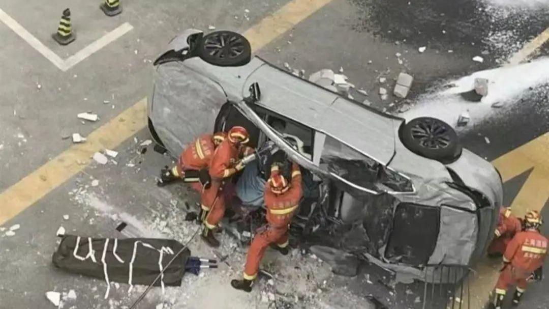 留学生|蔚来车辆坠楼致两人身亡，试车员到底是怎样一份危险的职业？