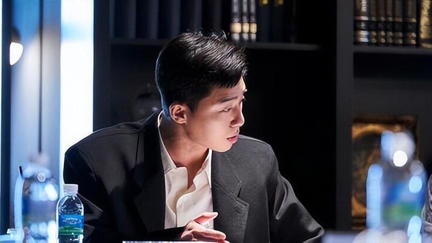 朴叙俊|朴叙俊肌肉进化史！出道十年身材管理从未崩塌