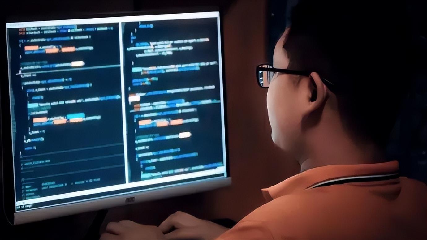 程序员|程序员平均招聘年薪超24万，哪些行业对程序员的需求最旺盛？