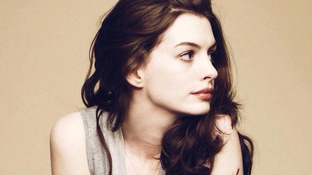 安妮·海瑟薇|“性价比”最高女星，遭美国全民讨厌，安妮海瑟薇谜一般的人生