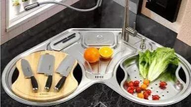 新式“水龙头”一出，太阳能就不顶事了，每分钟都有热水，真高级