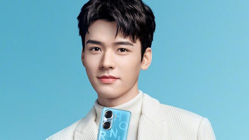 荣耀|荣耀突然上架“新机”，12GB+256GB+一亿像素三摄，定价3999元