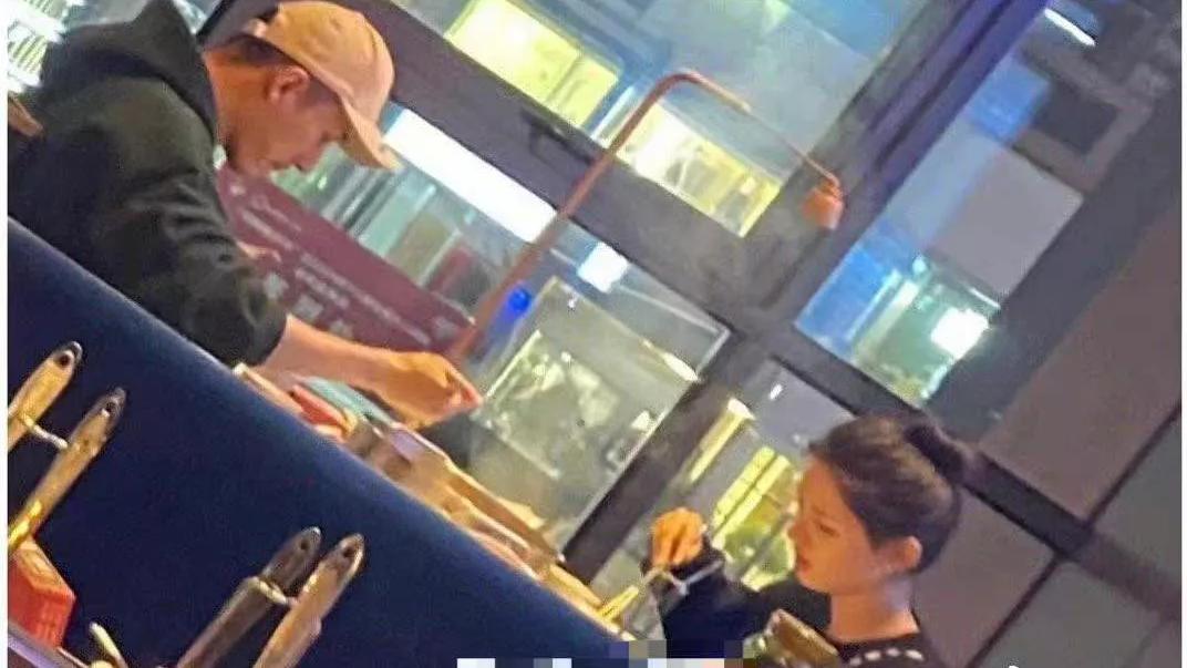 张予曦|Kswl！他俩真在一起了？我的cp成真了！