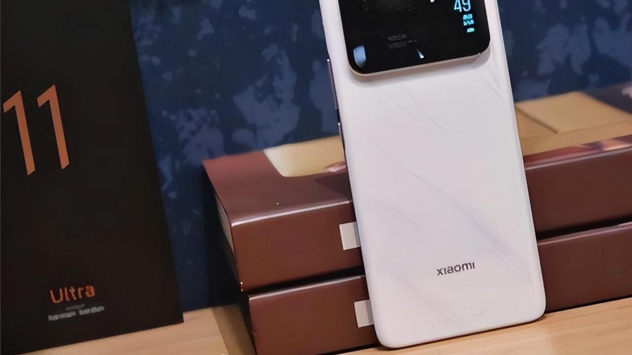 小米科技|首发骁龙8gen1plus，小米新一代机皇？米粉：旧卖点没了？