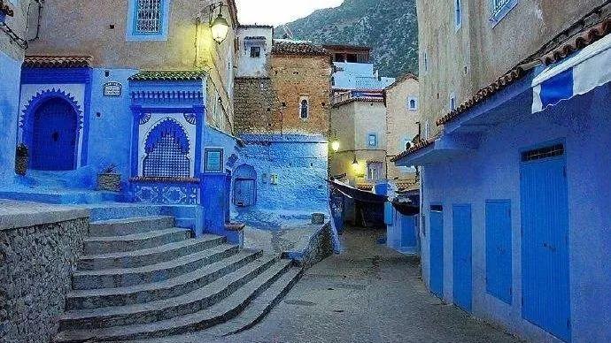 云南|在新疆伊宁，有一个蓝色的童话小镇