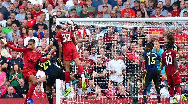 利物浦|英超第19轮前瞻：利物浦 VS 利兹联，红军重燃夺冠希望，首发出炉