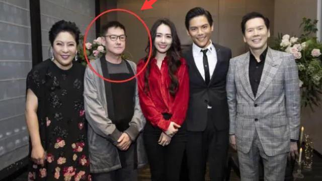 郭碧婷|郭碧婷向佐的婚姻实质，没那么简单！难怪在订婚时郭父忧心忡忡了