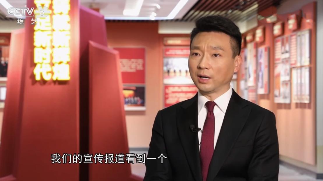 康辉|央视主持人康辉被重用，主持冬奥会闭幕式出圈，业务能力被认可