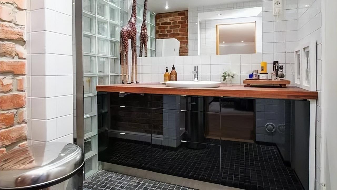 没钱买一楼，无奈买顶楼，装完才知捡了大便宜！这效果值10万吗？