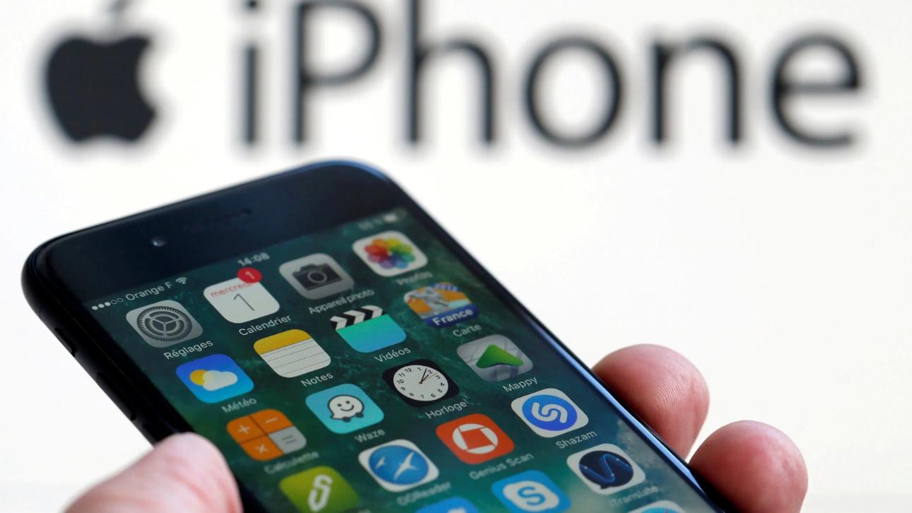 |苹果意外的翻脸，让京东方措手不及，这就是不听劝的下场！