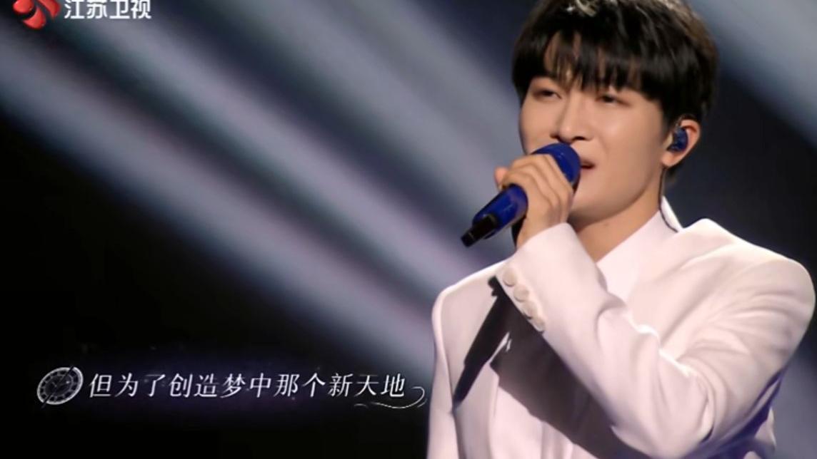 周深|周深加盟天赐的声音，音乐事业再获认可，常驻音乐合伙人有利有弊