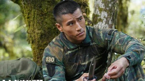 杨洋|杨洋李一桐新剧《特战荣耀》开播，口碑不佳，豆瓣评论亮了