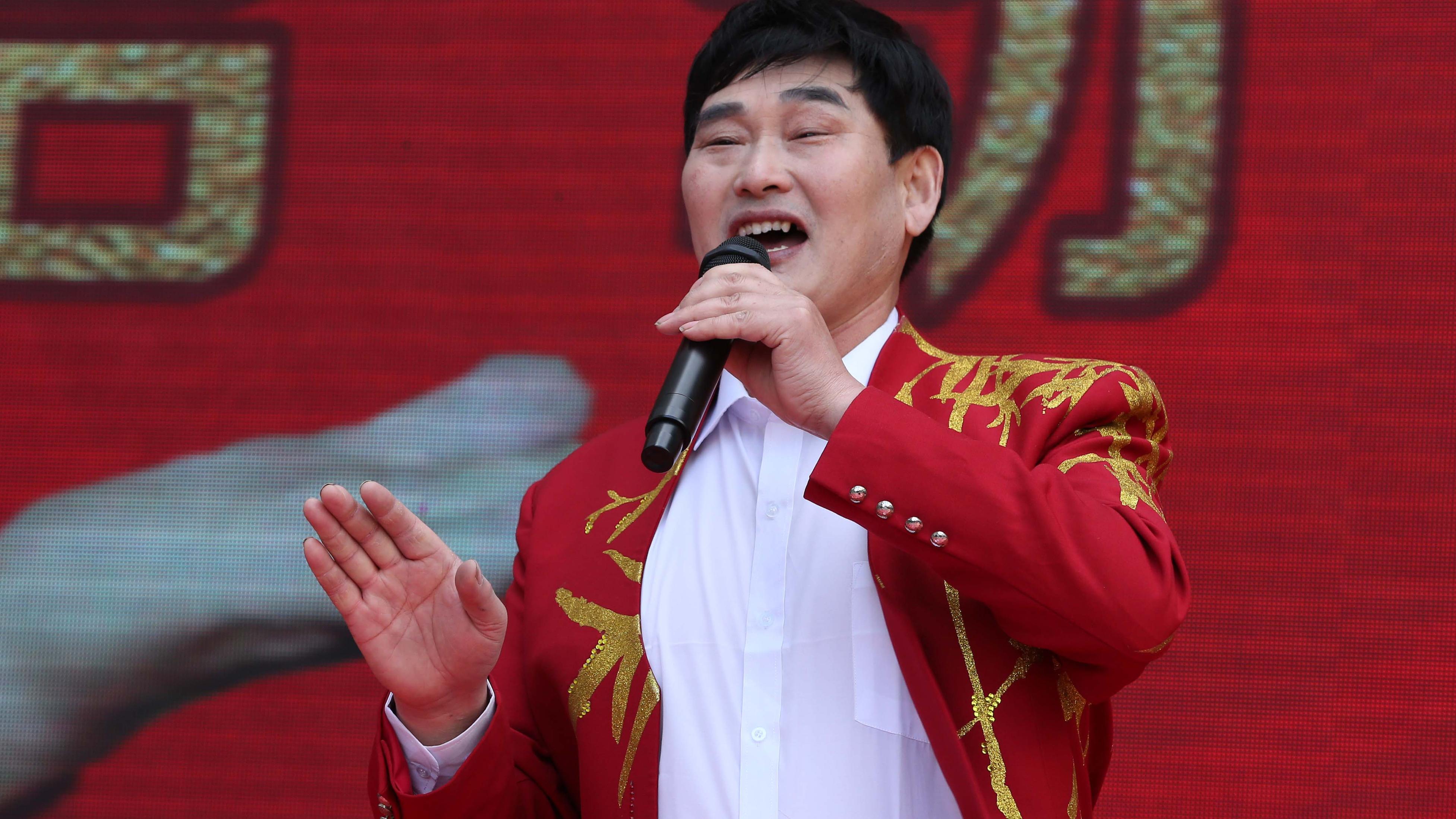 美颜|大衣哥将再次登上春晚？陈亚男阴谋被戳穿，官方出手大快人心