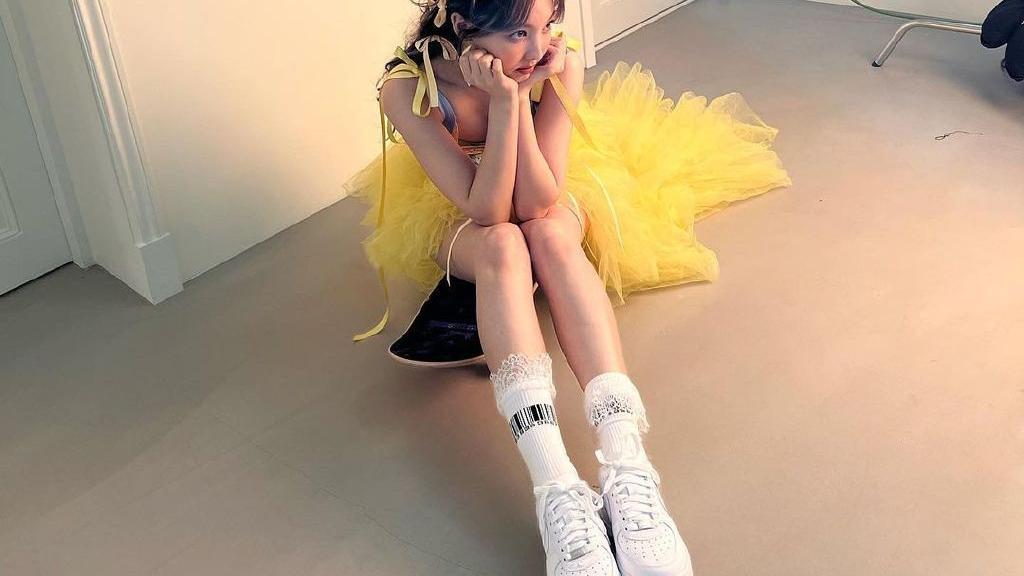 迪士尼|Twice娜琏，华丽的迪斯尼公主，可爱又天真浪漫，新专辑剧透吗？