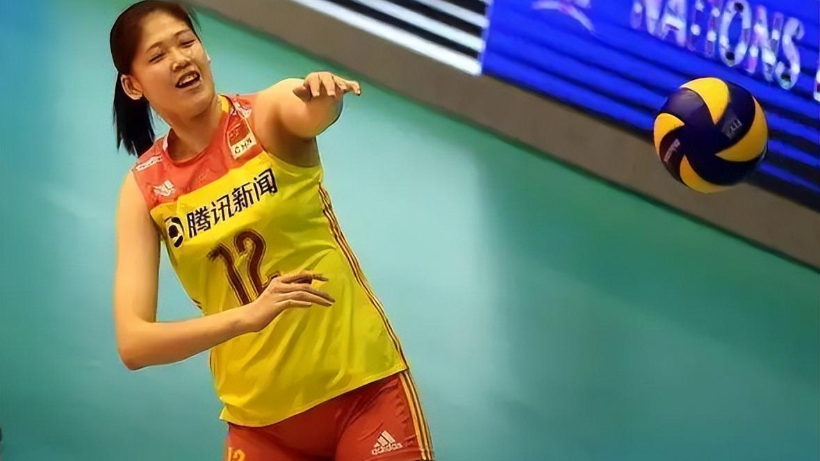 李盈莹|李盈莹罕见发文，宣泄喜悦，4星闪耀=中国女排新出路，安慰蔡斌