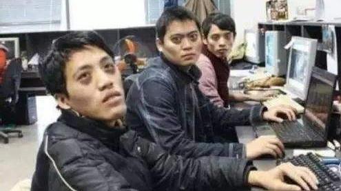 程序员|码农现状：被网上说成掌握几种语言后，剩下全靠copy、paste