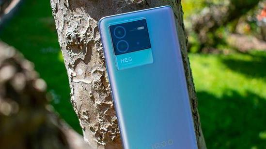 华为鸿蒙系统|iQOONeo6评测：很优秀的中端手机，但也有一个缺点