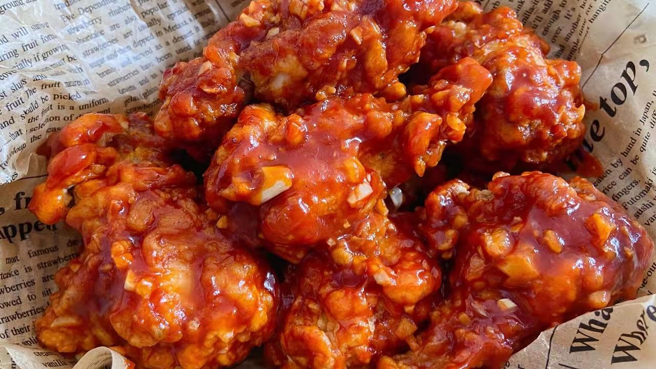 鸡翅|教你10种家常韩式炸鸡的做法，外酥里嫩鲜香味美，好吃到舔手指