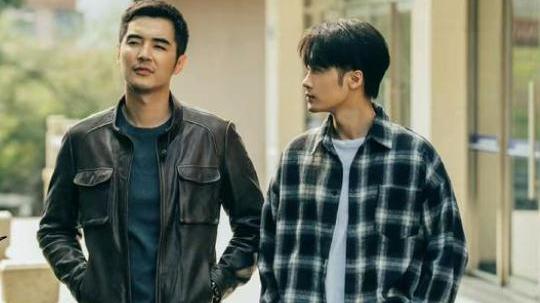 春晚|15cm身高差，破镜重圆的剧情？三十岁的双男主越来越有那味了