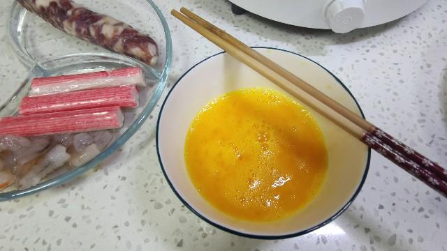 素菜|虾仁蟹棒香肠面条披萨