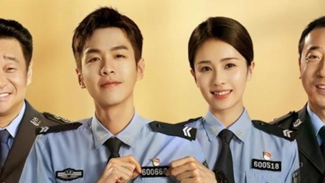 同样是“女警照”，把颜丙燕和杨幂等人放在一起看，差别就出来了
